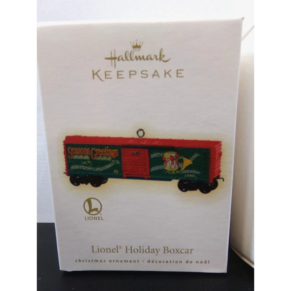 Hallmark Ornament 2009 Lionel Holiday Red Mikado Locomotive Tender & Boxcar (3)